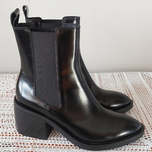 Wishbone Collection Boots 7.5M Patent Leather Black Chunky Platform Heel Pull-on - Picture 5 of 16